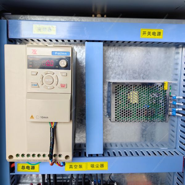 Professional 1300mm Travel 6kW Power CNC Engraving and Milling Machine for Wood Carving