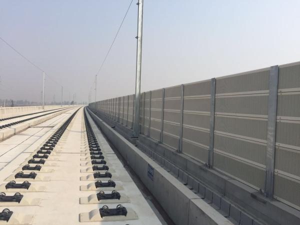 Light Weight Freeway Sound Wall Convenient Installation Long Service Life