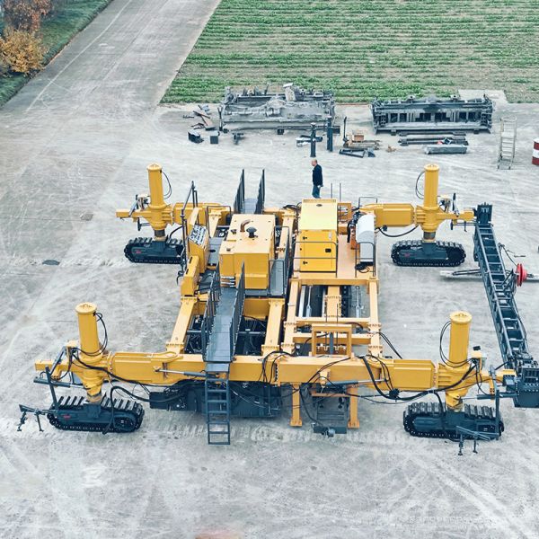 Concrete Slipform Paver for Airport Pavement Construction