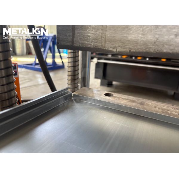 Plastic Film Coated Cold Rack Roll Forming Machine Production Line For Industrial Rack Panels