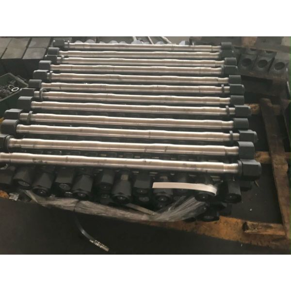 Komatsu Excavator  Breaker Through Bolt Montabert Hammer Daemo DMB70 DMB90