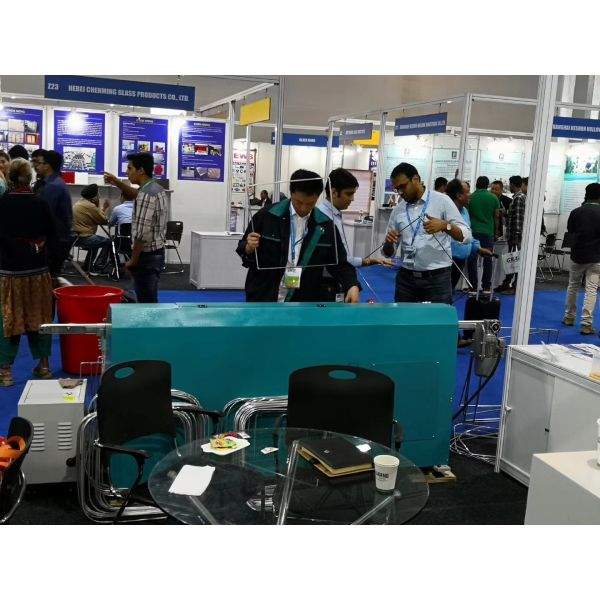 Pre heading Energy Saving 5g/M Butyl Silicone Sealant Machine