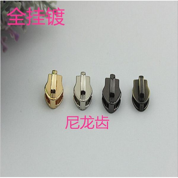 High end zinc alloy light gold nylon teeth zipper 5# zipper slider for bags