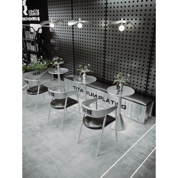 Retro Booth Chairs And Tables Industrial Bar Tables And Chairs Customized