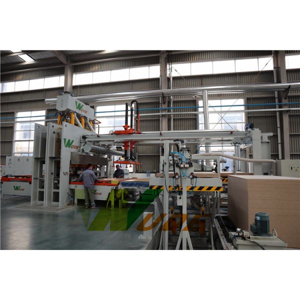 Automatic Cooling Low Pressure Laminate Machine / Short Cycle Hot Press Machine