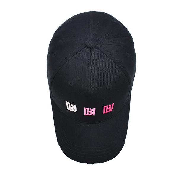 Couleur de ligne de couture personnalisable 5 Panneaux Bonnet de baseball avec détresse Style de pointe à courbe plane
