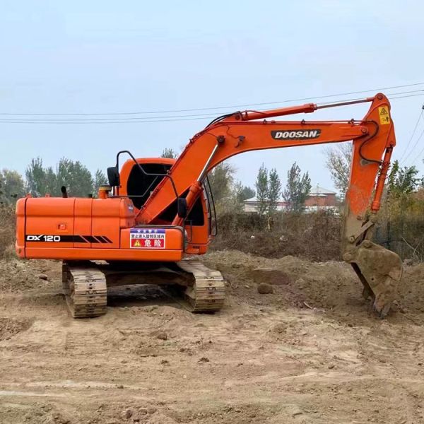 El motor de Doosan de 12 toneladas usado DX120 Excavadora Coreana original Crawler Mini Excavadora