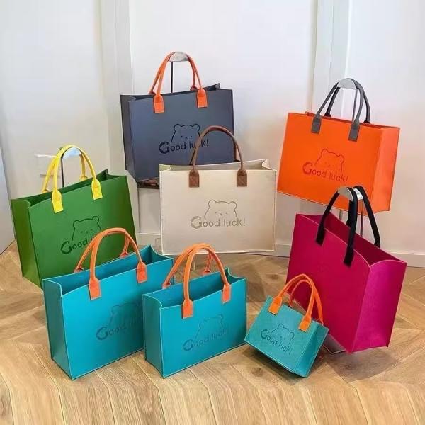 Cosmetic Bag Multi-Pocket Handbag Cartoon Felt Bag With Logo Fashionable Splicing Colors Accept Custom Logo Gift Tote Bag Felt Clothes Shopping Korean Fashion Bags