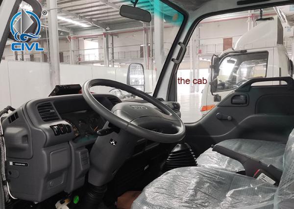 3-4 Tons Refrigerated Truck Chiller Lorry ISUZU NKR Reefer Container