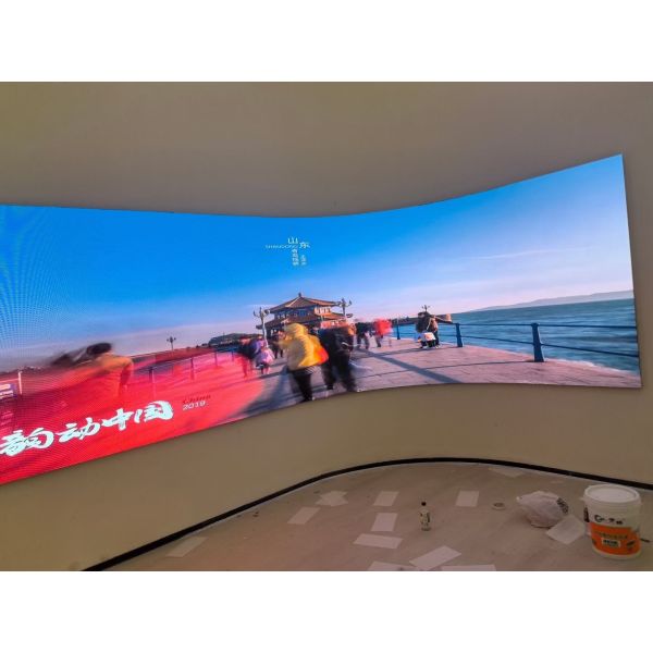 COB P1.25 4K Resolution COB LED Display with 600nits Brightness and 100000hours Lifespan for Indoor HD Video Wall