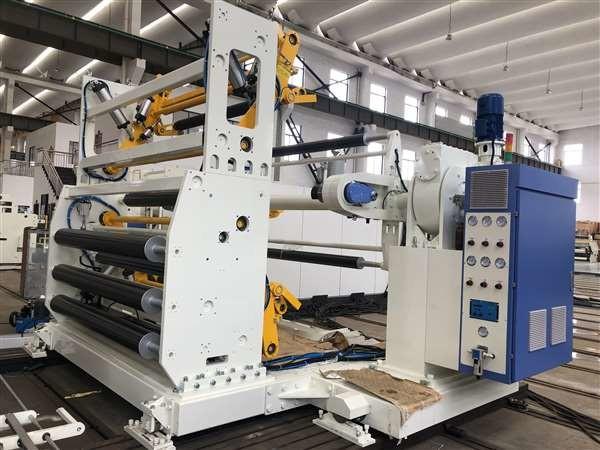380V / 50Hz Machine de laminage par extrusion rentable pour la production de plastique
