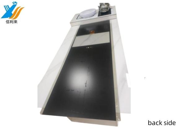 Smart Household Fitness Club Affichage commercial personnalisable imperméable à l'eau imperméable à l'huile Multi-touch projeté capacitif (PCAP) Écran tactile Smart Mirror LED LCD Écran tactile Affichage miroir écran tactile