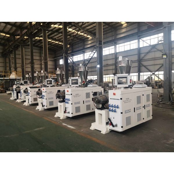 ZS95/188 Extrusora de tubos de PVC de bicos cónicos com software de tela sensível ao toque da Siemens