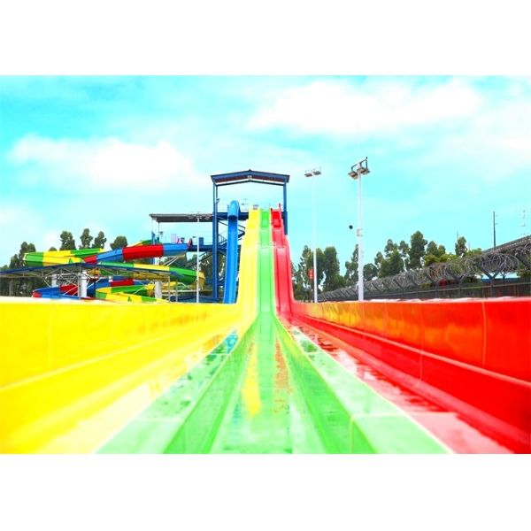 цвет высокоскоростных водных горок толщины 10mm голубой красный желтый
