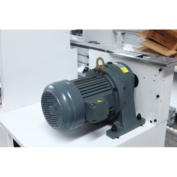 Машина Baning края Woodworking доски Mdf сверхмощного небольшого следа ноги экономическая