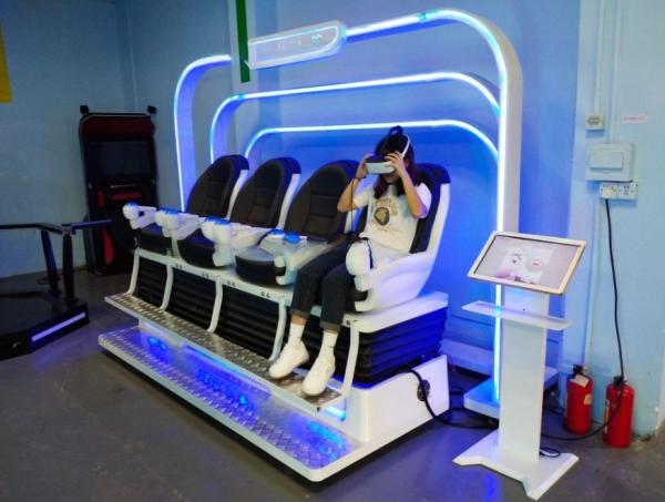 Commercial 9d Vr Cinema 4 Seats 380V Electric For VR Theme Park