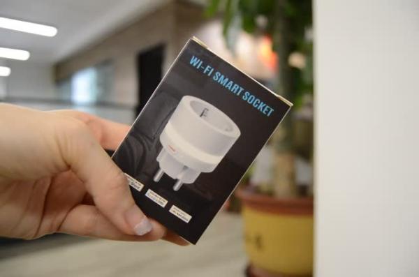 Electrical Home Wifi Smart Power Socket , Wireless Wifi Plug Timing / Countdown Control