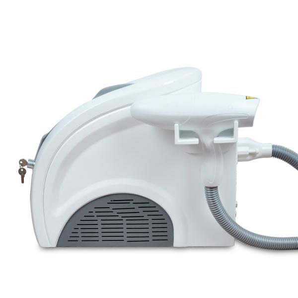 Q Switched Nd Yag Laser For Tattoo Remvoal Carbon Peel Flecks Eyebrow Pigment Therapy