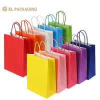 Bolsas de papel impresas con logotipo personalizado para zapatos de lujo Embalaje de ropa y joyas