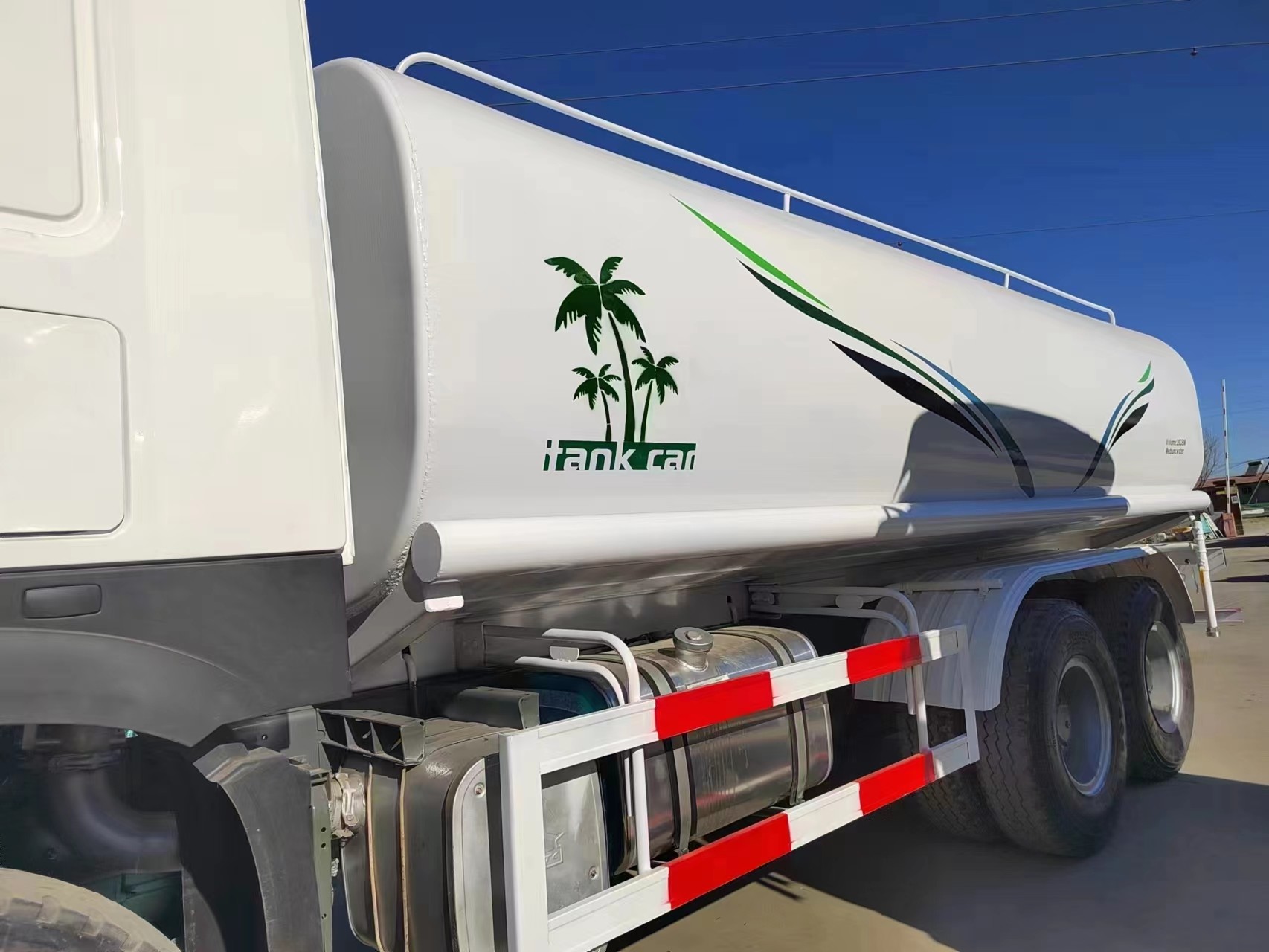 Second Hand Sinotruk Howo 6x4 Tipper Truck 375HP 371HP 20m3 For Mining