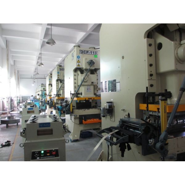 Плита тонколистовой стали алюминия 0.1~1.4мм выправляя машину полноавтоматическую