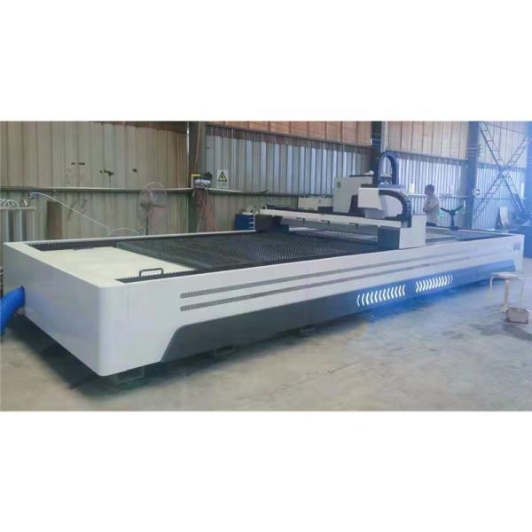 Máquina de corte a laser industrial para chapas metálicas, refrigeração a água, alta produtividade