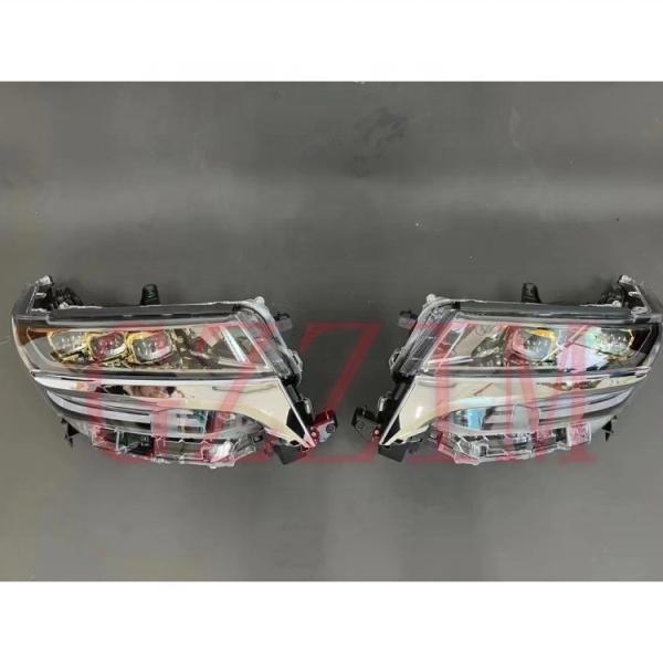Toyota Alphard Acessórios de iluminação de automóveis Três Olhos Luz frontal dourada