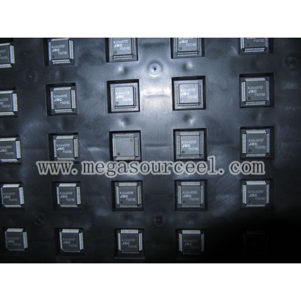 Integrated Circuit Chip NJU6407CFA1  ------ DOT MATRIX LCD 40-OUT SEGMENT DRIVER