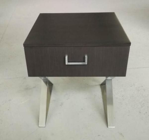 King Size Hotel Bedside Tables Metal Leg Hospitality Case Goods With 100% Sheen