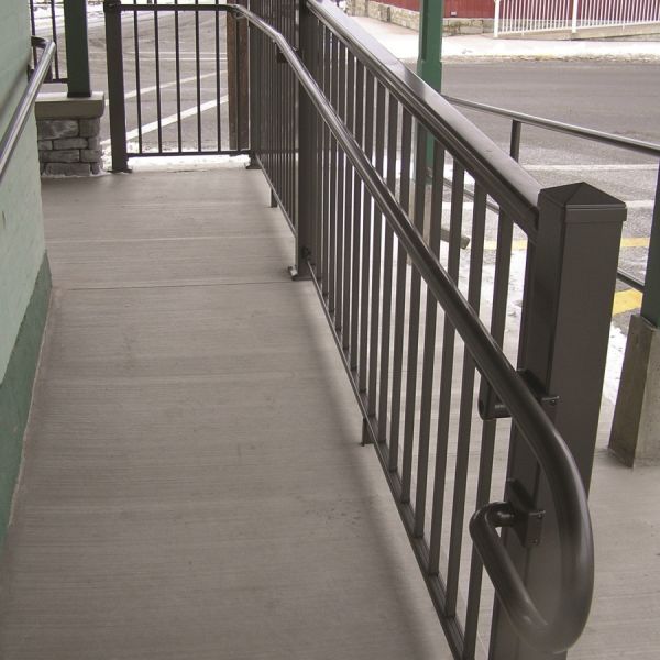 Custom Length 6063 Aluminium Balustrade Balcony Glass Handrails