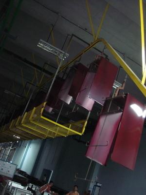 Cadeia de fabricação transporte aéreo do refrigerador da economia do espaço