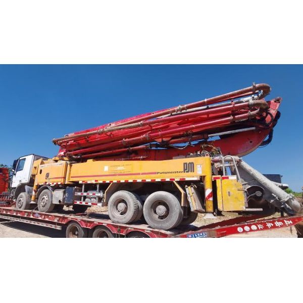 Putzmeister 46m Tipo de cilindro Mixer móvil de hormigón con bomba para la planta de batch