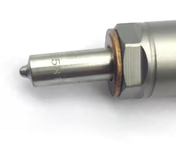 Diesel Fuel Common Rail Injector Excavator Engine D6E Part Injector Nozzle 0445120067 VOE20798683