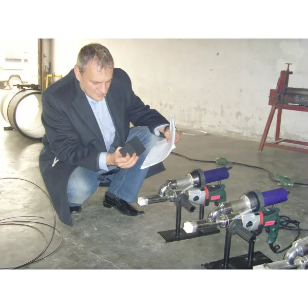 Portable PPR/PE/PP/HDPE Extrusion Welding Gun Welder Machine