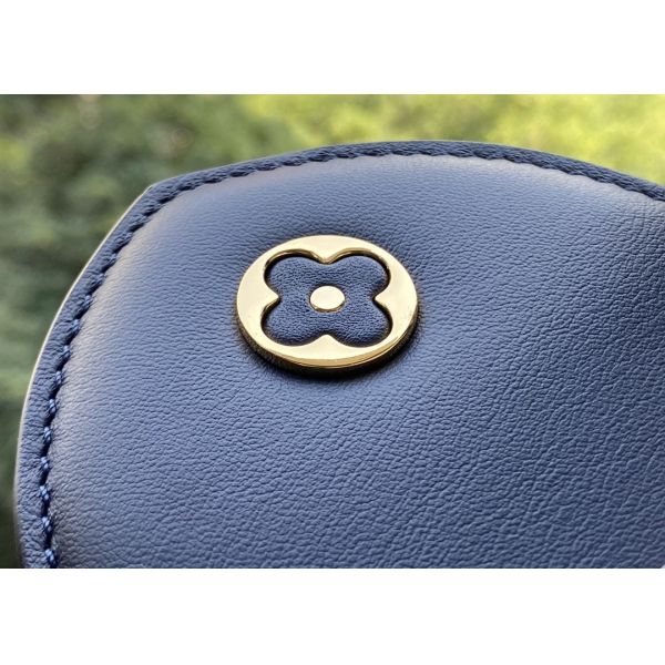 Rattan Weaving Handmade Crossbody Bag , Red Handmade Rattan Bag