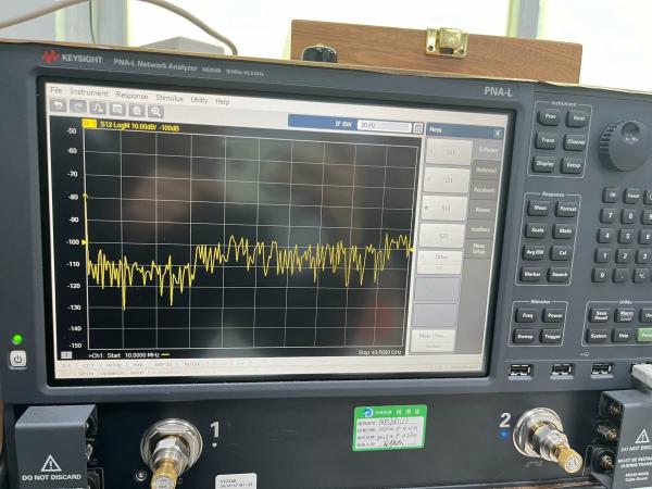 Analizador de red Pna L Agilent Keysight N5234B 43.5 GHz 122 DB Rango dinámico Analizador de red usado