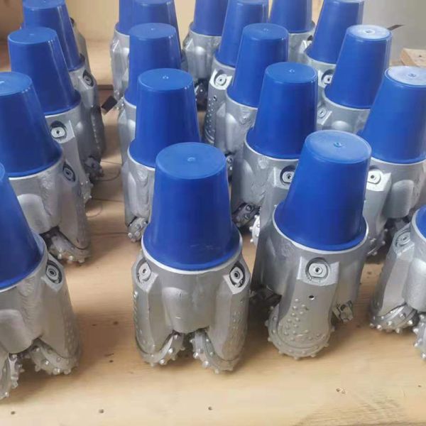 490mm Steel Tooth Tricone Bit for Water Well Drilling IADC 135 Processing Type Casting