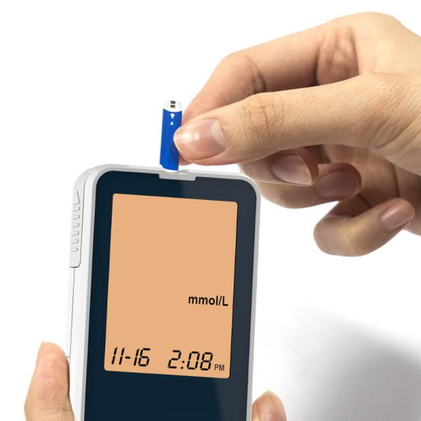 High Accurate Portable Wireless Vital Signs Monitor For Family Clinical Healthcare