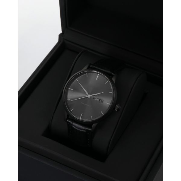 Black Men Leather Wrist Watch , Mens Classic Leather Strap Watches