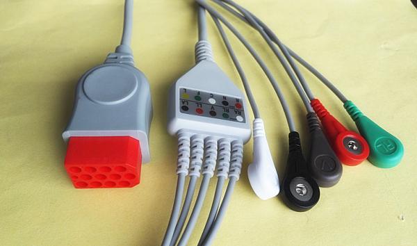 Red One Piece ECG Lead Wires 3.2 Metre Bionet ECG Cable ISO13485
