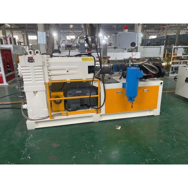 4 Profile Extrusion Extruder2 350 кг/ч ПВК линия экструзионной прокладки оконного профиля SUS304 для пластика