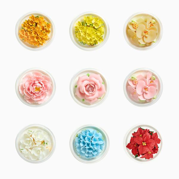 Customized Hand Made Ceramic Candle Holder For Home Fragrance AS GIFT WITH DIFFERENT FLOWERS