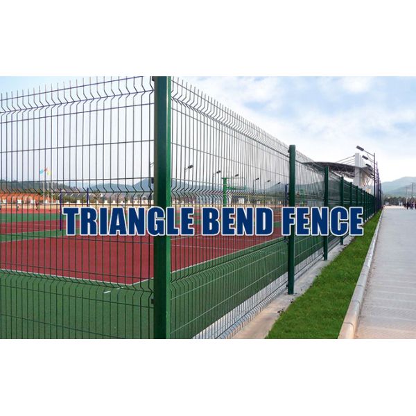 Triangle Wire Mesh Fence Panel With 50*200mm Mesh Hole For School / Garden