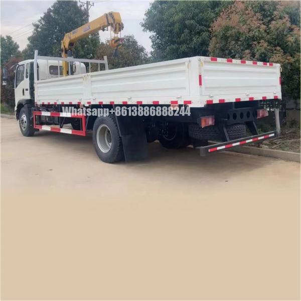Vehicle Lifter   Truck With Loading Crane
