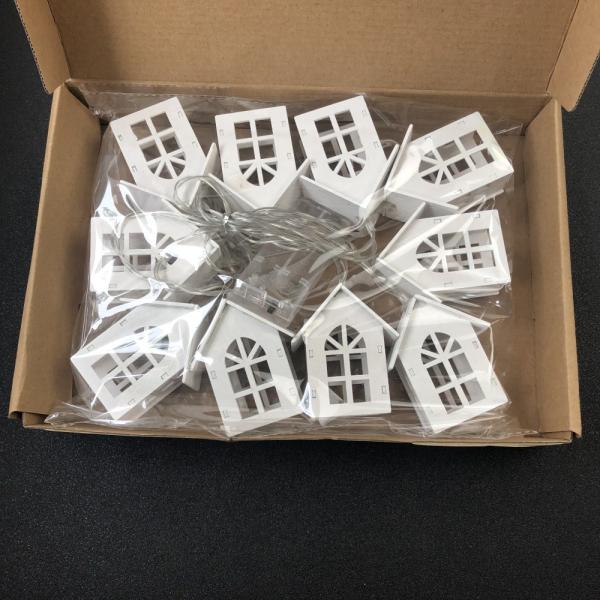 Christmas Decoration Indoor 10 LED Christmas String Lights Wooden House Battery Operated Christmas Lights for Xmas Garden Patio