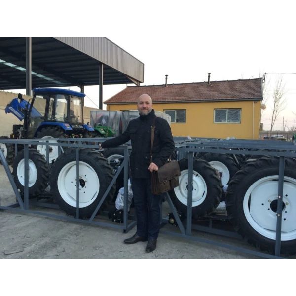 Трактор трактора 4wd многофункциональной фермы 2400r/Min аграрный аграрный мини