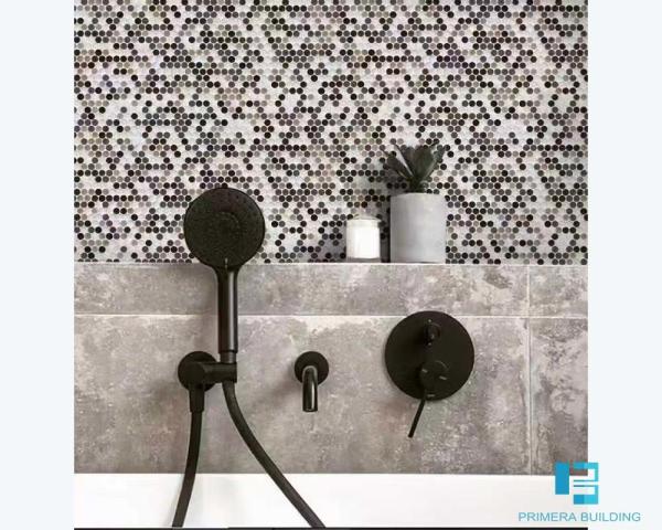 La porcelaine décorative formée par bouton de mur couvre de tuiles l'épaisseur mélangée de la couleur 6mm