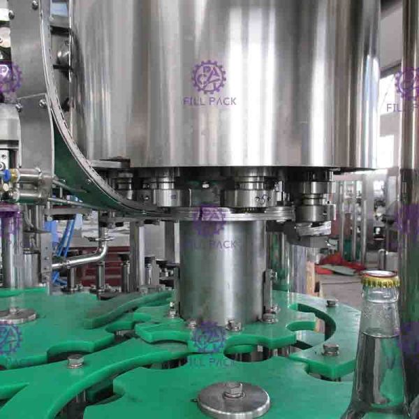 Beer Bottle 3-in-1 Rinsing Filling Capping Machine , Liquid Filler Equipment