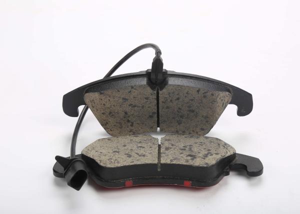 Passenger Cars Brake Pads Oem 0.35~0.45 Friction Coefficient For Japan / European Cars
