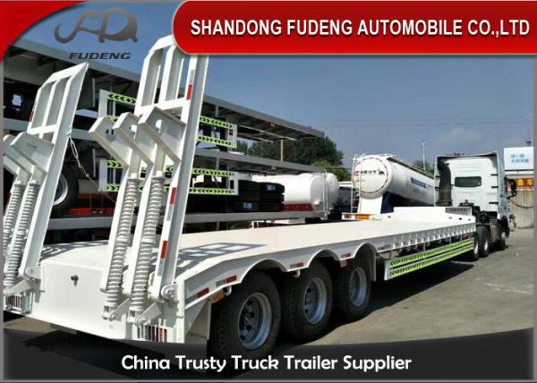 Q345B 3 Axles Mechanical Ladder 70T Low Bed Semi Trailer